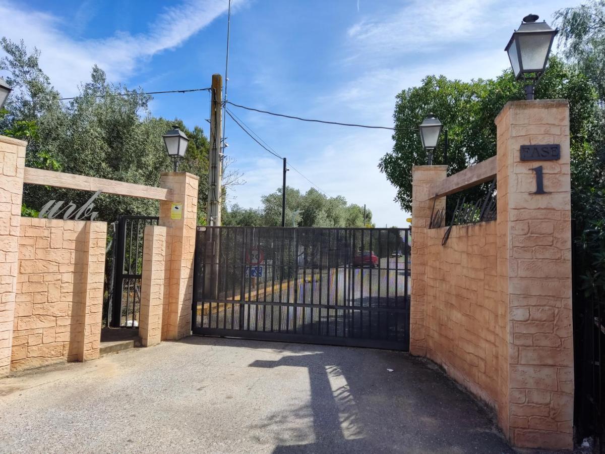 Apartamento El Grifo Carmona  Bagian luar foto